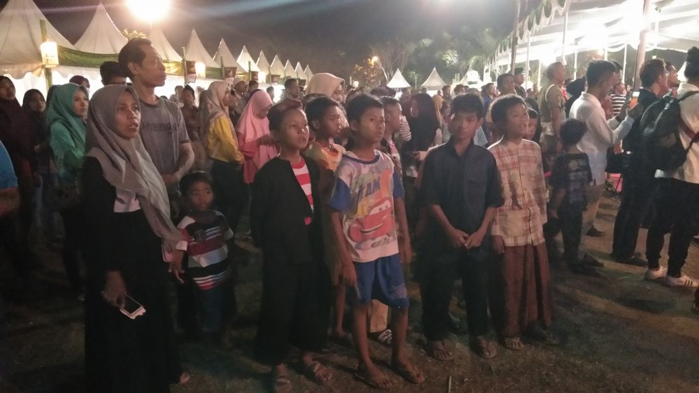 Festival Kesenian Pesisir Utara 2019 di Sampang menjadi daya tarik warga setempat