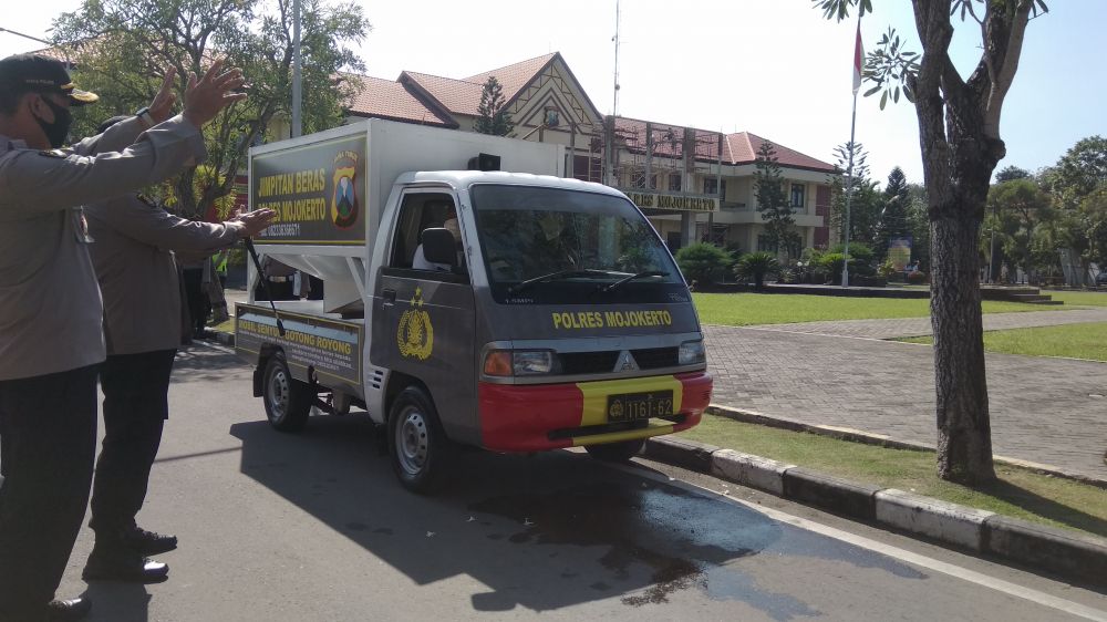 Polres Mojokerto melaunching mobil jimpitan beras