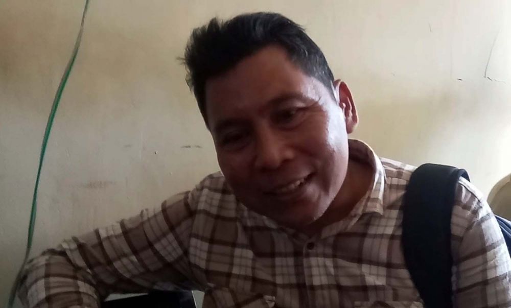 Mantan Ketua KPU Mojokerto Ayuhanafiq usai diperiksa Penyidik KPK di Mapolres Mojokerto Kota