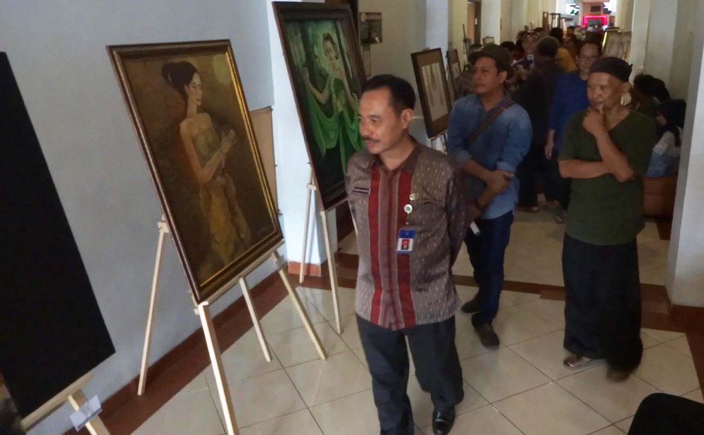 Karya para perupa dipamerkan di RSUD dr Iskak Tulungagung