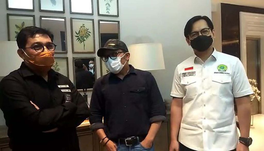 Tommy Kurniawan (kanan) saat silaturahmi ke kediaman Cawali Surabaya Machfud Arifin