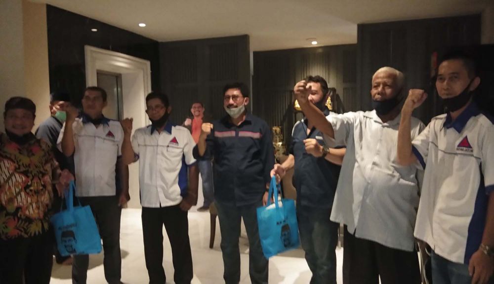 Machfud Arifin menerima kunjungan dari perwakilan Organisasi Pengusaha Angkutan Pariwisata (Orpawi) Jatim di kediamannya