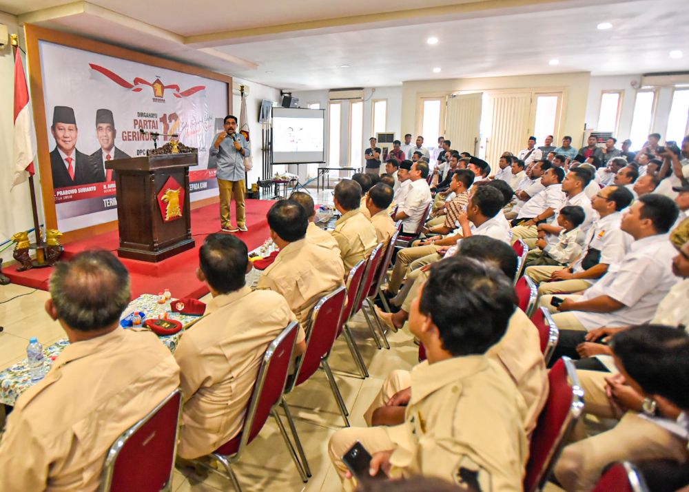 Machfud Arifin menyampaikan sambutannya di acara syukuran HUT ke 12 Partai Gerindra