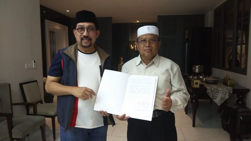 Calon Wali Kota Surabaya Mahfud Arifin dan Ketua Umum Ikatan Keturunan Sagipoddin (IKSA), Abdul Wahid Zain