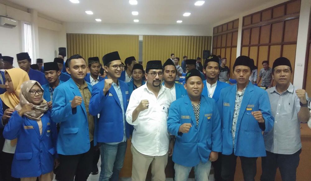 Machfud Arifin para Kader PMII Surabaya di gedung Islamic Center Surabaya, Rabu (11/3/2020)