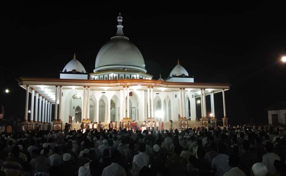 Masjid Muhammad Nur Hamzah di Ponpes Hidayatulloh Al Muhajirin, Arosbaya, Bangkalan, Madura yang diresmikan Mantan Kapolda Jatim, Irjen Pol (Purn) Machfud Arifin