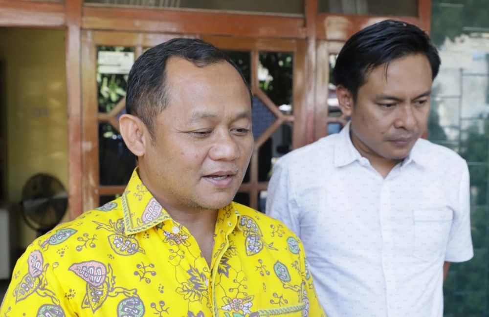 Ketua DPD Partai Golkar Jatim M Sarmuji (kiri) dan Ketua DPD II Partai Golkar Surabaya Arif Fathoni