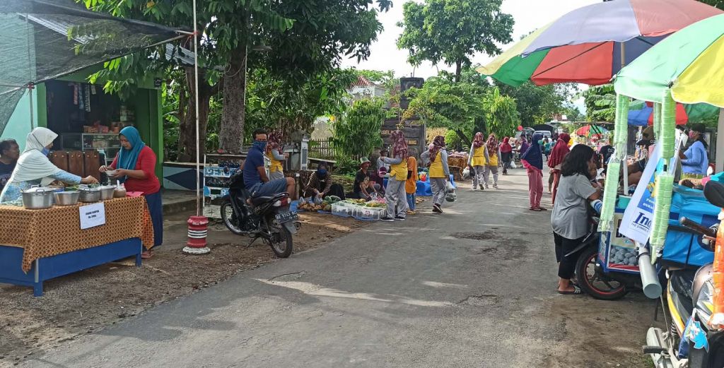 Pasar Minggon di Ponorogo