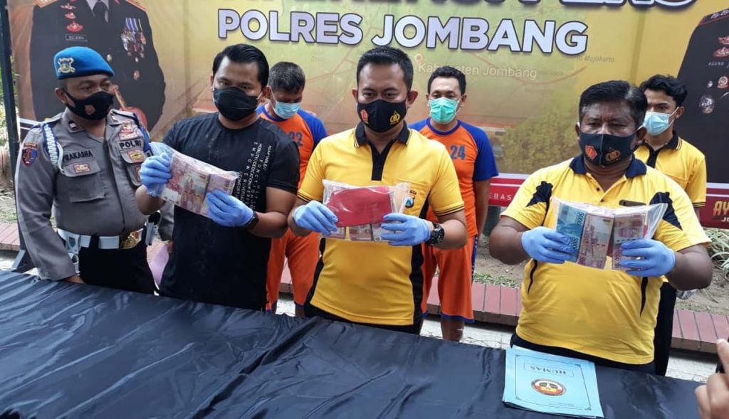 Catatan Kejahatan Dua Perampok  Nasabah  Bank  di Jombang 