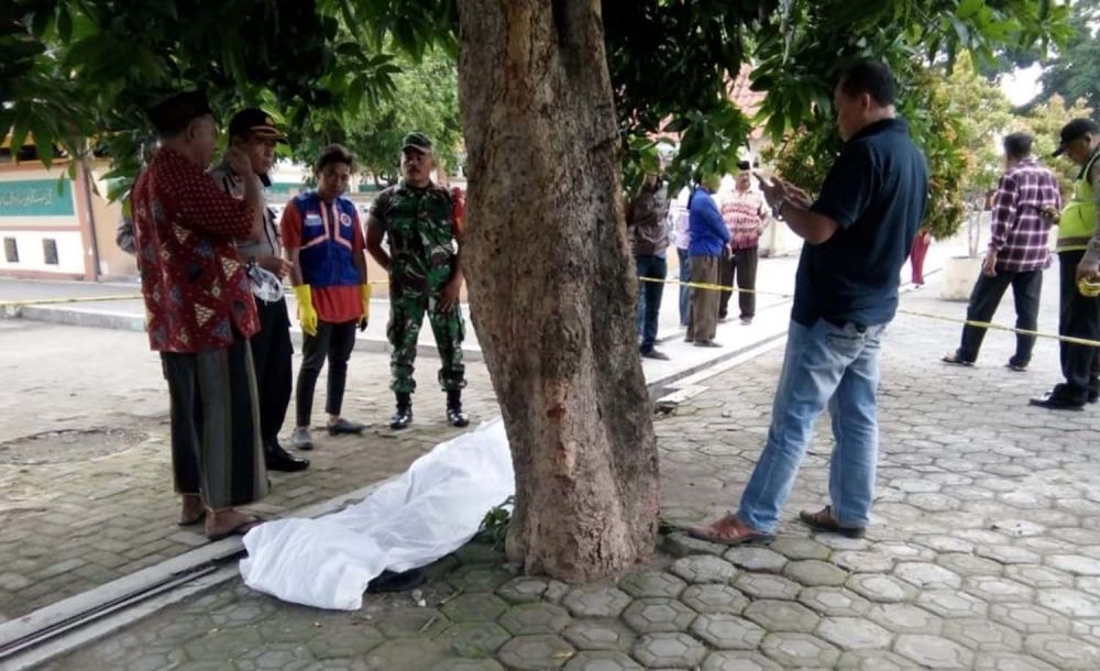 Peziarah di Makam Troloyo, Trowulan, Mojokerto ditemukan meninggal