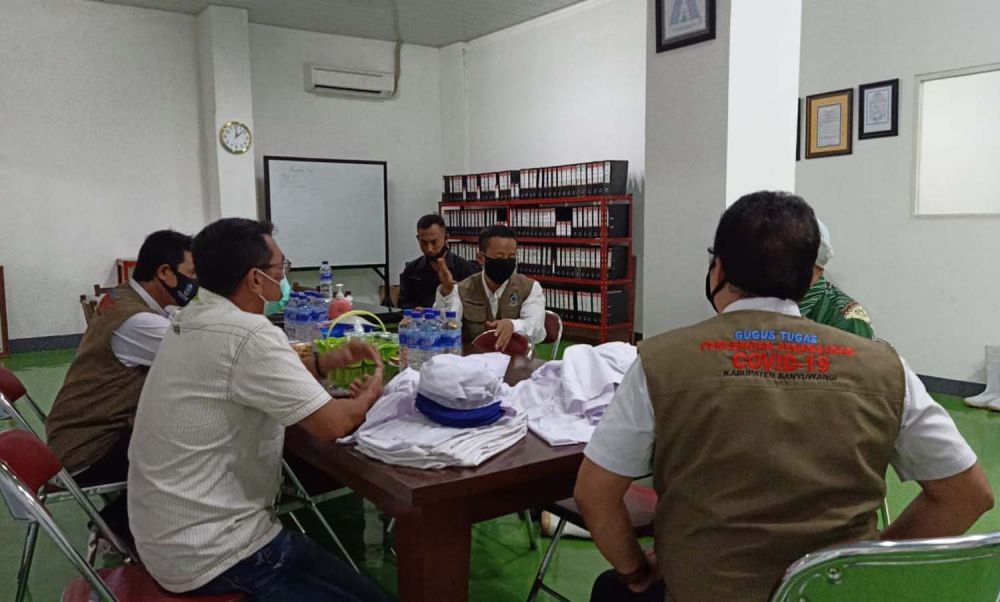 Tim Gugus Tugas Penanganan Covid-19 Banyuwangi melakukan monitoring protokol kesehatan di sektor industri