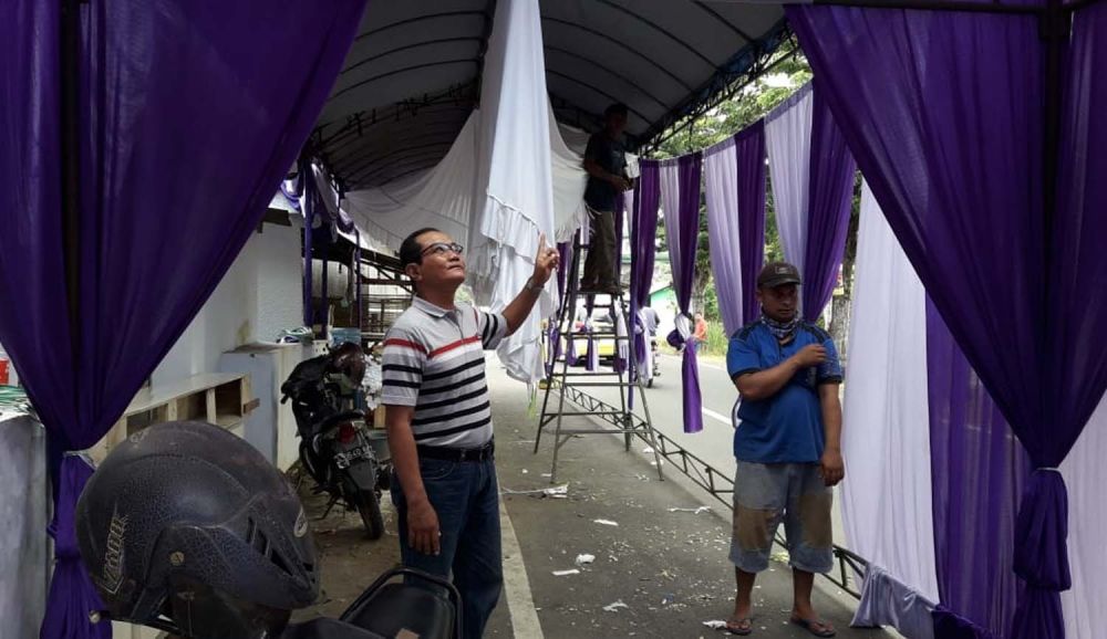 Tenda resepsi pernikahan warga Kota Pasuruan dibongkar