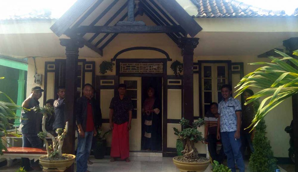 Rumah pemilik Rahmat Hidayatullah di Probolinggo, pemilik Akun FB Ponco Suro