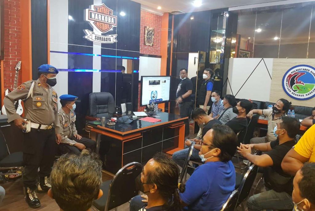 Anggota provost dan dokkes tiba-tiba datang saat anev berlangsung