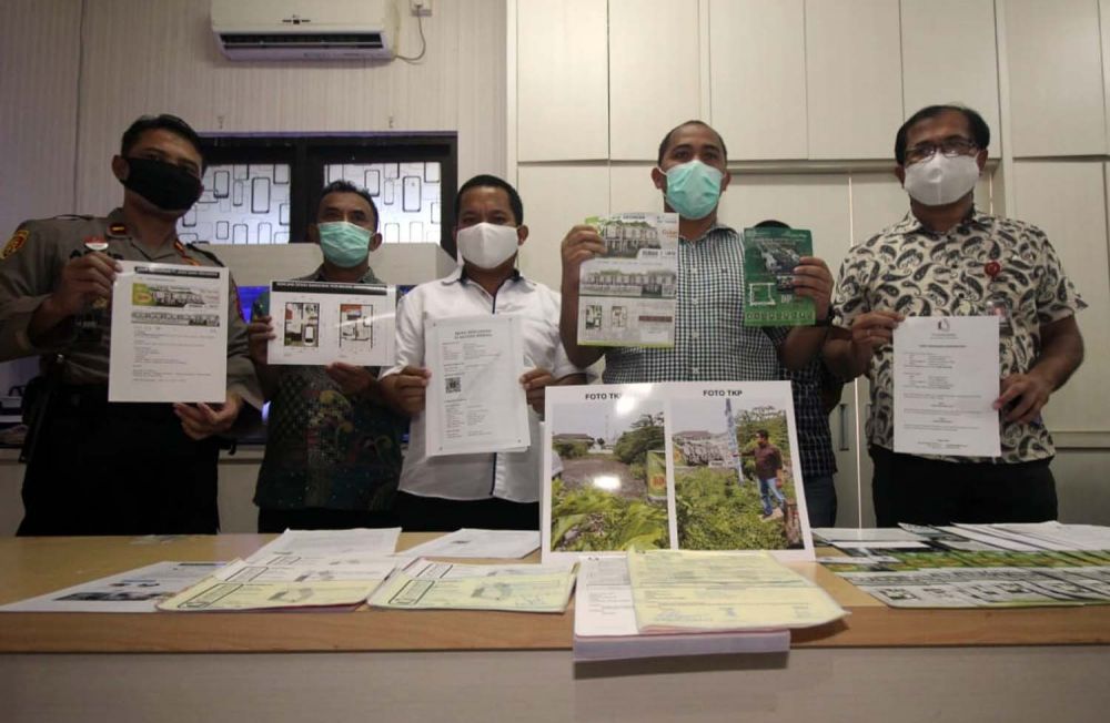 Unit Harda Satreskrim Polrestabes Surabaya kembali membongkar praktik nakal pengembang perumahan