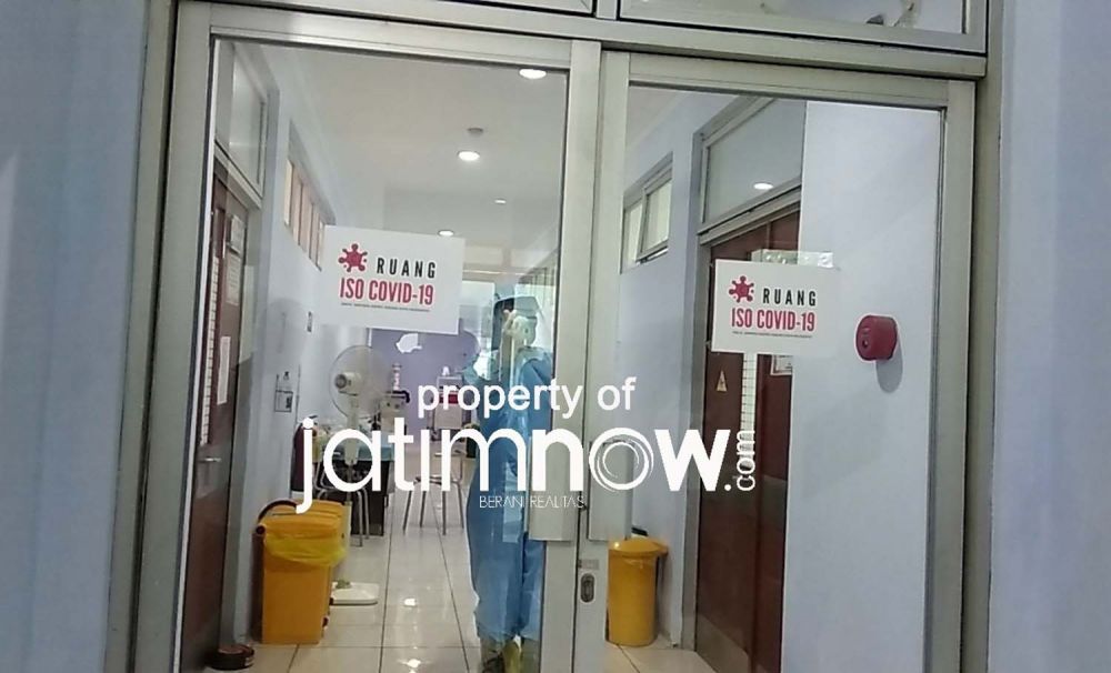 Ruang isolasi tempat salat tenaga medis khusus pasien Corona di RSUD dr Wahidin Sudirohusodo Kota Mojokerto (Foto: Achmad Supriyadi/jatimnow.com)