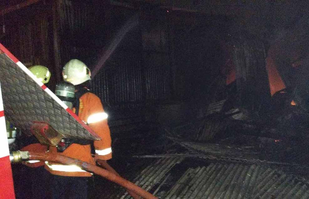 Kebakaran kedua di Jalan Jelidro No.22 Sambikerep, Surabaya