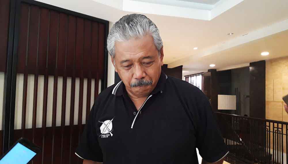 Mantan Menpora Hayono Isman saat di Surabaya