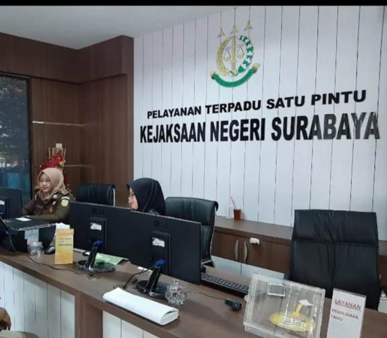 Kantor Kejaksaan Negeri Surabaya. (Foto: Sujianto/jatimnow.com)