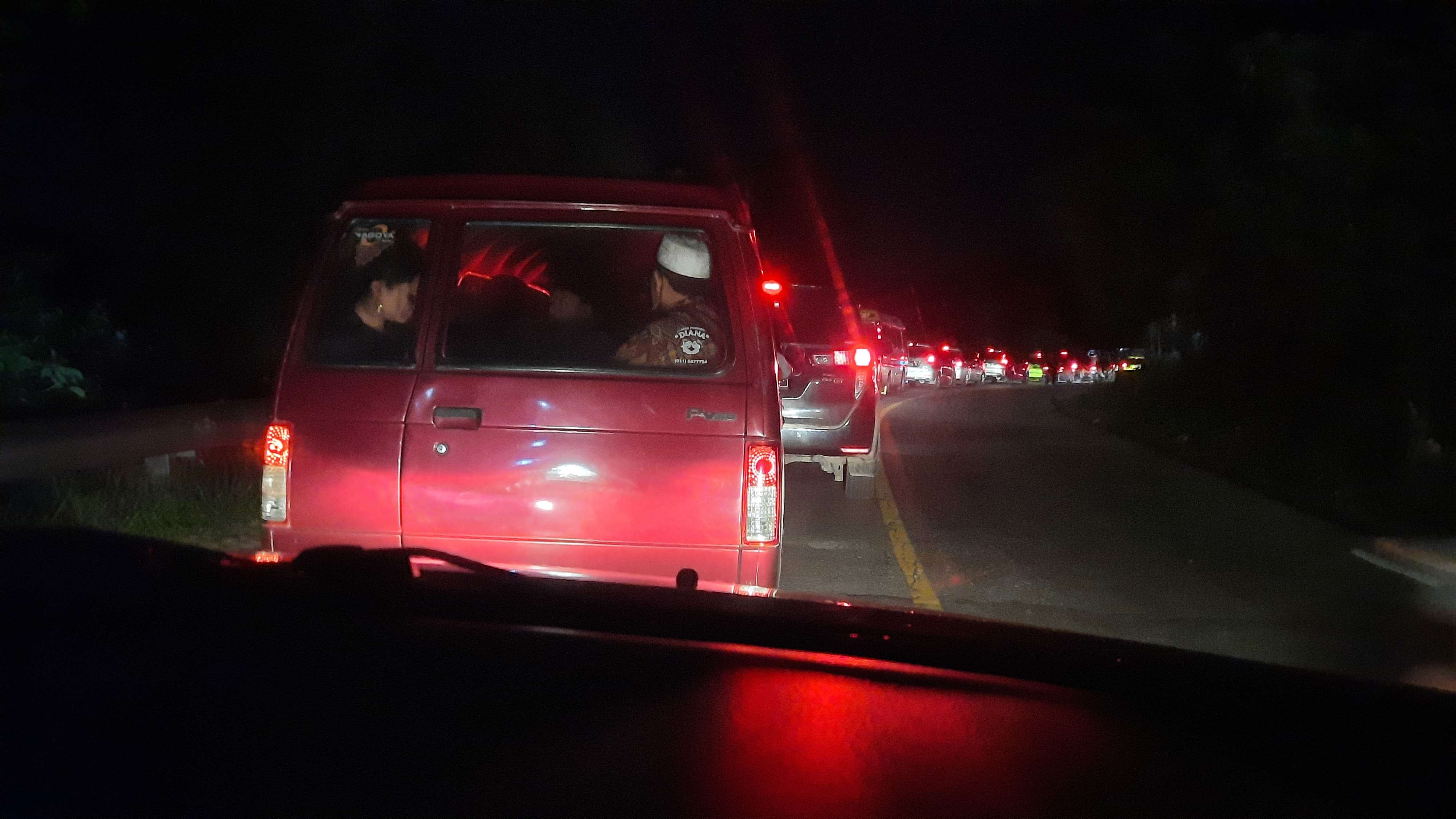 Bangkalan Macet Mulai Blega hingga Galis