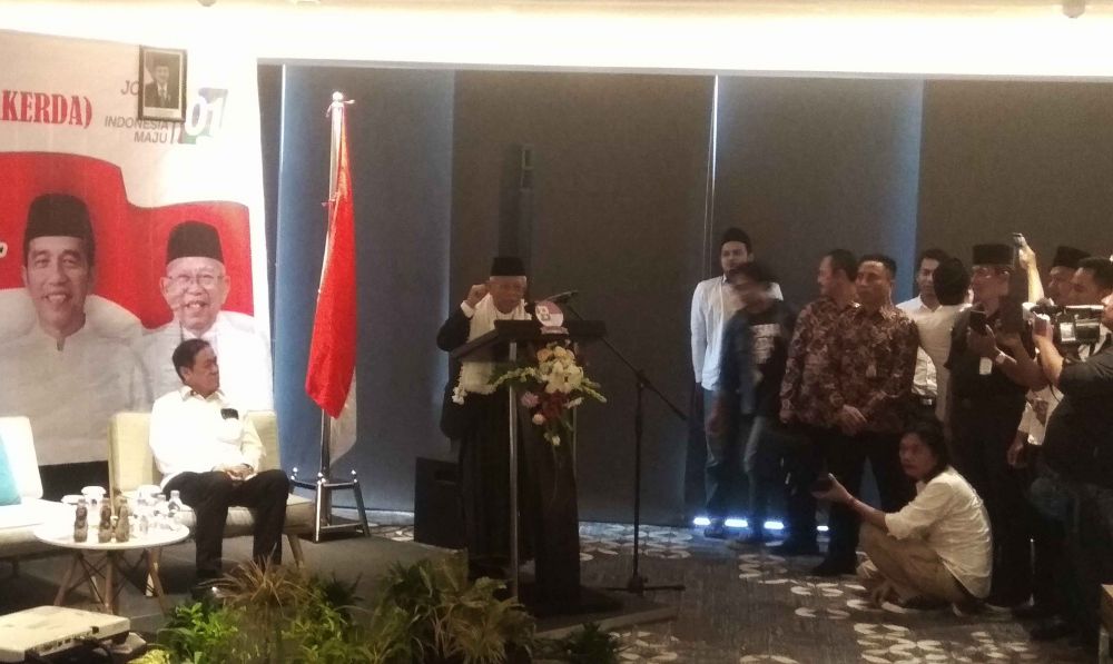 Cawapres KH Ma'ruf Amin saat acara rapat kerja daerah (rakerda) Bravo 5 Jawa Timur di Surabaya