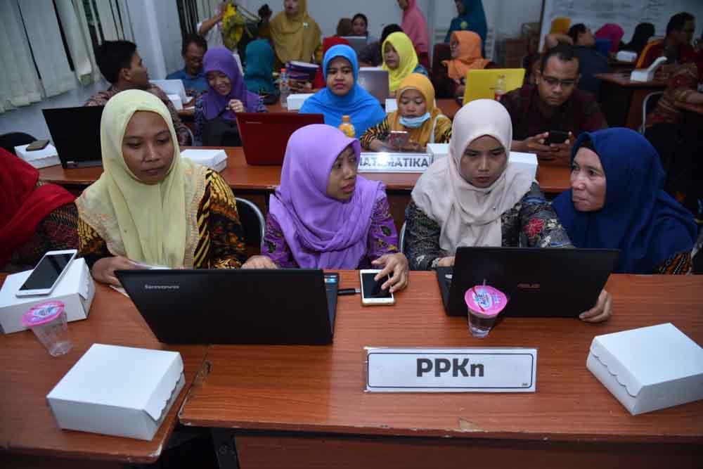 Dispendik Surabaya Susun Soal Ujian Sekolah Peserta Didik 