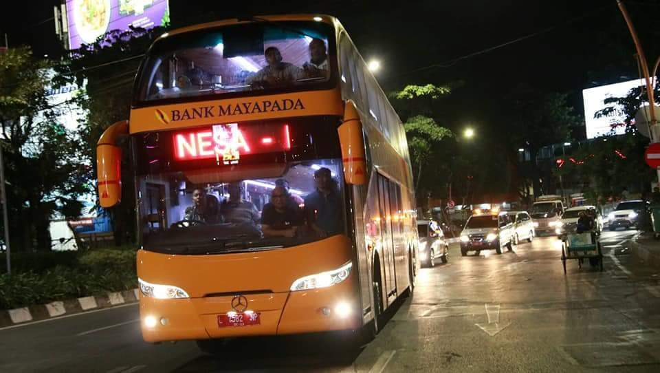 Bus tingkat di Surabaya saat diuji coba di jalanan Surabaya/Foto: Arry Saputra